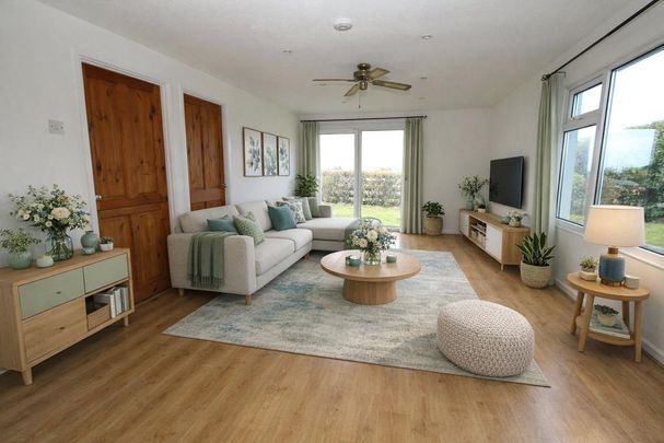 3 bedroom bungalow to rent - Photo 1