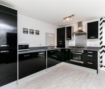 2 bedroom terraced house to rent - Photo 5