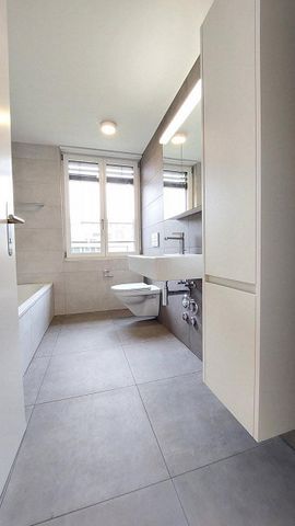 Moderne 2.5-ZW à 65m² im 2. OG in Köniz - Photo 2