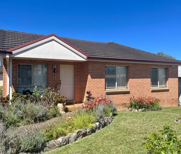 LIVING BY THE BAY - Photo 3