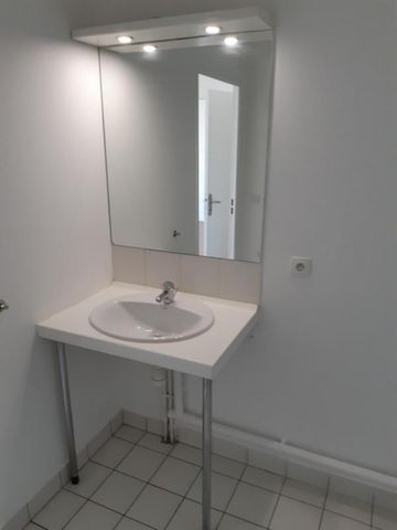 Location Appartement 2 pièces 41m² THIAIS 94320 - Photo 3