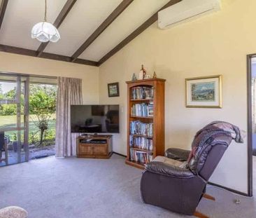 4 Bedroom in Waipukurau - Photo 5