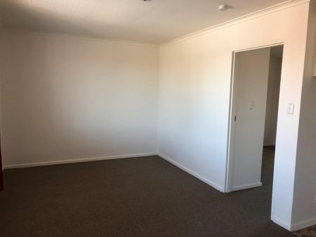 6/185 Station Street, Fairfield VIC 3078 - Photo 3