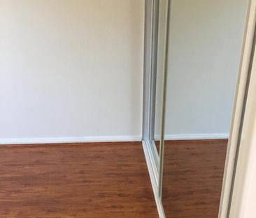Charming 2 Bedroom Granny in Guildford - Photo 5