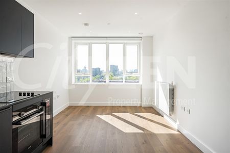 Kubrick House, 2 Pilkington Terrace, London - Photo 2
