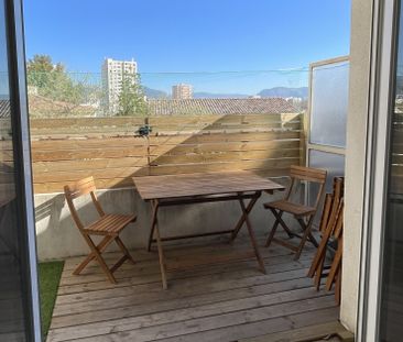 Location Appartement 2 pièces 37m² LA SEYNE SUR MER 83500 - Photo 5