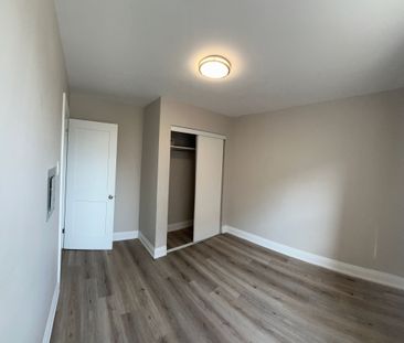 For Lease - 3474 Yonge Street Unit# 122, Toronto, Ontario - Photo 3