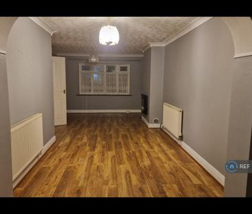 3 bedroom terraced house to rent - Photo 2