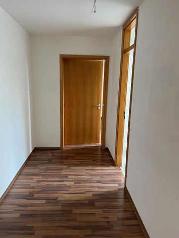 Helle Zwei-Zimmer-Wohnung im 4. OG ab sofort zu vermieten! - Photo 5