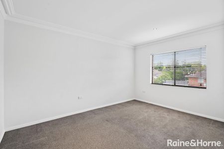 Top Floor Unit in Ideal Location - Photo 3