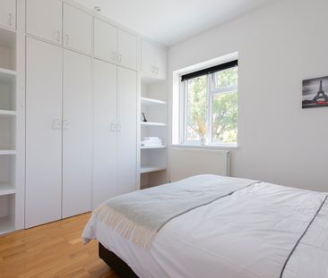 3 Bed Flat, Gunnersbury Avenue, W5 - Photo 5