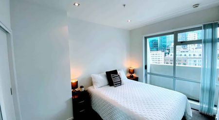 HARBOUR OAKS - Level 7 - Furnished One bedroom... - Photo 2