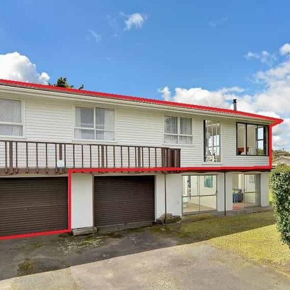 PAPATOETOE, 4 BEDROOM - Photo 1