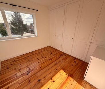 3 bedroom semi-detached house to rent - Photo 3