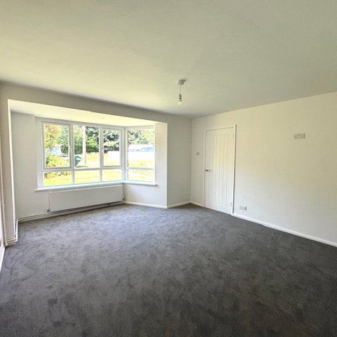 3 bedroom house to rent Somerset Avenue, Southampton, SO18 - Photo 1