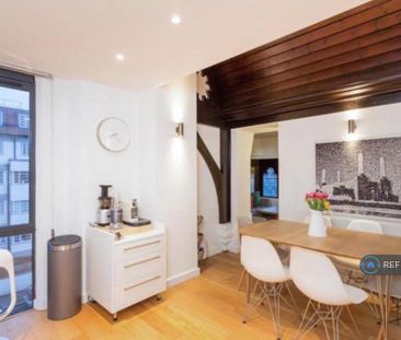 2 bedroom penthouse to rent - Photo 1