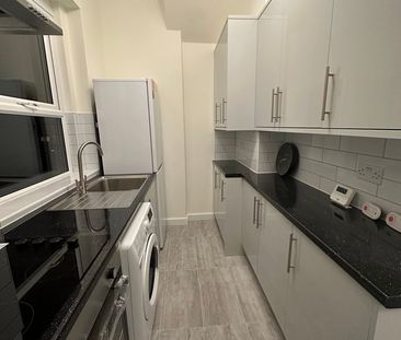 3 Bed Flat, London, N22 - Photo 4