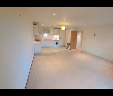 2 Bed Flat, Balmoral House, NG5 - Photo 2