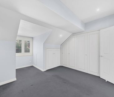 5 Paul Street, Bondi Junction NSW 2022 - House For Rent | Domain - Photo 4