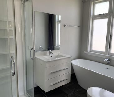 36 Stewart Street, Marton - Photo 6