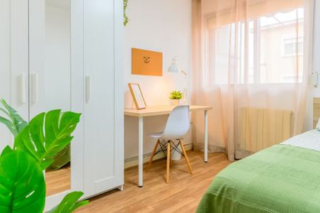 Calle Toledo, Getafe, Community of Madrid 28901 - Photo 3