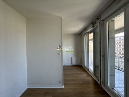 Location Appartement 2 pièces 27m² - Photo 3