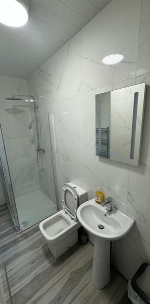 Glenny Road, Barking - Photo 2