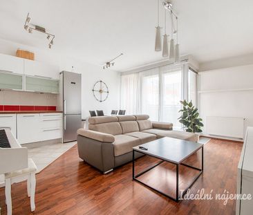 Pronájem bytu 2+kk 70 m² - Photo 1