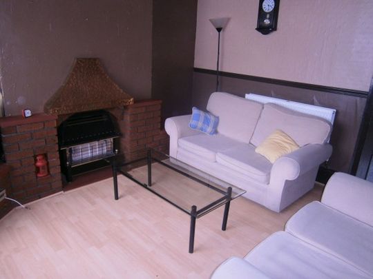 3 Bed House to Let - Nr. Bradford Uni - Photo 1