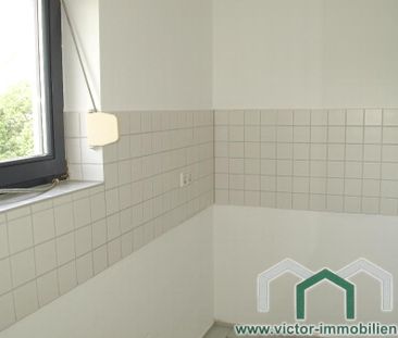 ** 2-Zimmer-Whg. mit Parkett und Balkon im Zentrum-Ost ** - Photo 3