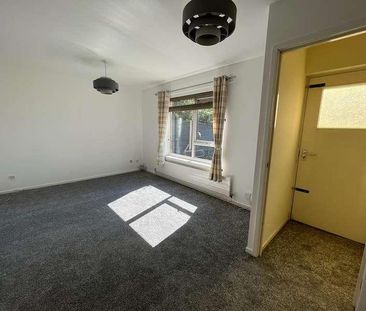 Earlesdon Crescent, Little Hulton, Manchester, M38 - Photo 6