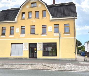 Dachgeschosswohnung in Fraureuth mit Einbauküche - Photo 4