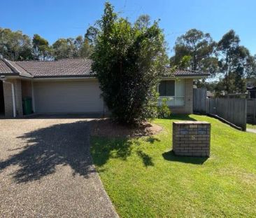1/5 Caitlin Court, Kallangur QLD 4503 - Photo 1
