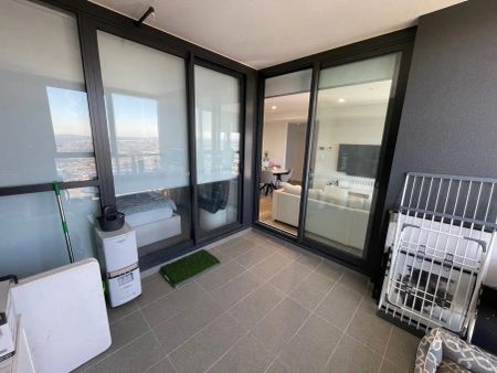 “Level 16! Views! Views! Views!” - Photo 5