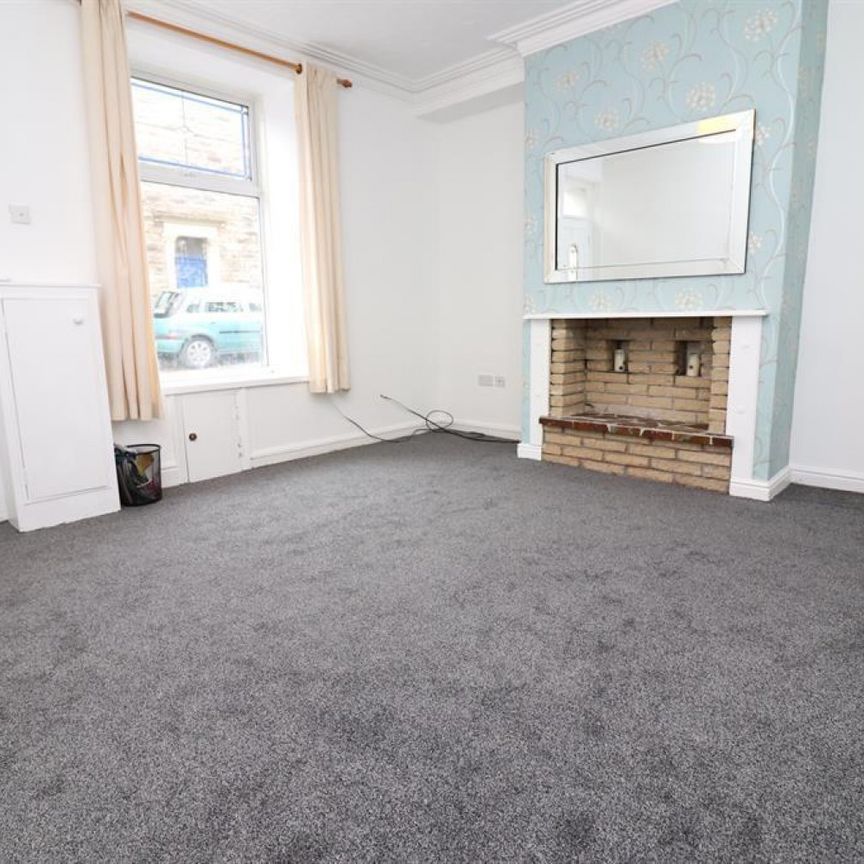 2 bedroom House To Let - Photo 1