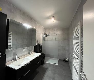 Appartement te huur - Foto 1