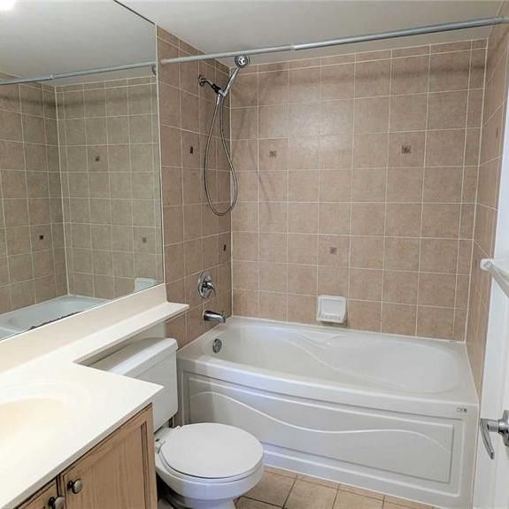 For Lease - 3880 Duke of York Boulevard Unit# 2416, Mississauga, Ontario - Photo 1