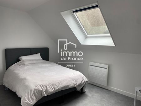 Location Appartement 4 pièces 98m² - Photo 4