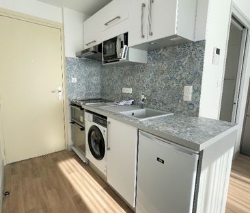Location Appartement 1 pièce 18m² - Photo 4