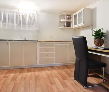 35 Suvla Street, Balmoral QLD 4171 - House For Rent | Domain - Photo 6