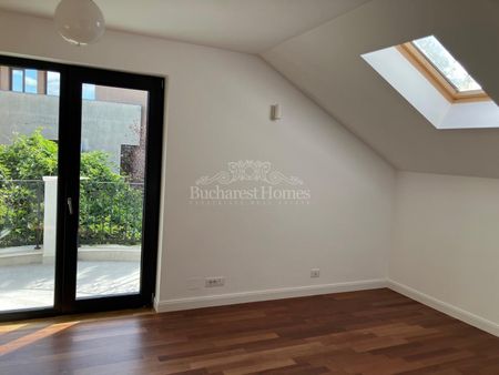 Big Beautiful and Bright Five-Bedroom House - Pipera - Fotografie 4