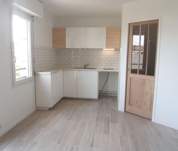 Location Appartement 1 pièce 27m² ISSY LES MOULINEAUX 92130 - Photo 2
