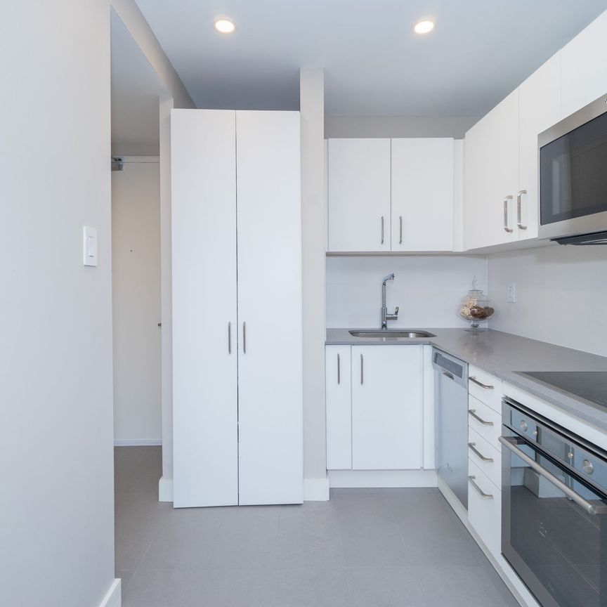 111 Lawton Boulevard - Photo 1