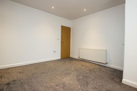 2 bedroom House To Let - Photo 4