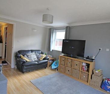 2 bedroom terraced house to rent - Photo 2