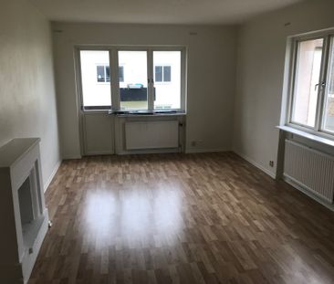 Parallellgatan, Sävsjö - Foto 1