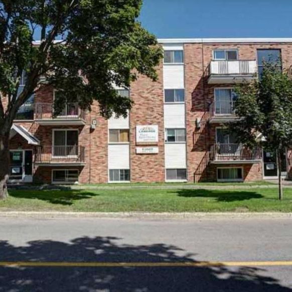 Cession de bail - 5 1/2 à 1119$/mois tout inclus dans Neufchâtel - Photo 1