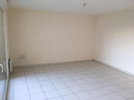 Location Appartement 2 pièces 43m² REIMS 51100 - Photo 3