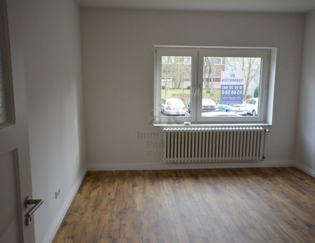 Ältere und ruhige Mieter erwünscht ! Schöne Wohnung im EG mit Balkon und Gartennutzung! - Photo 1