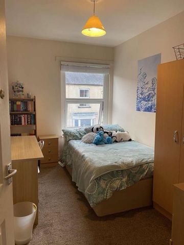 Contemporary Bed House // Jul, LN1 - Photo 3